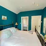 Blenheim Guest House