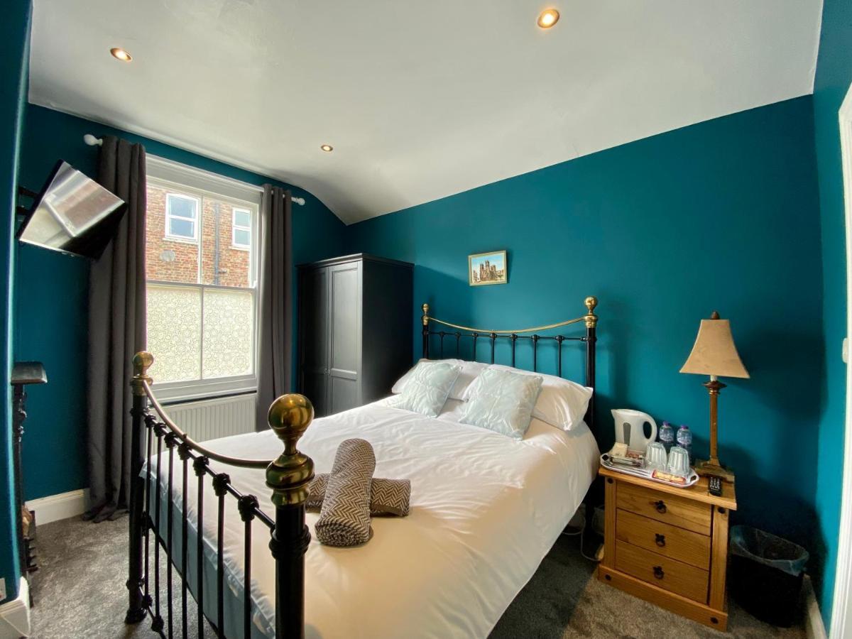Blenheim Guest house *